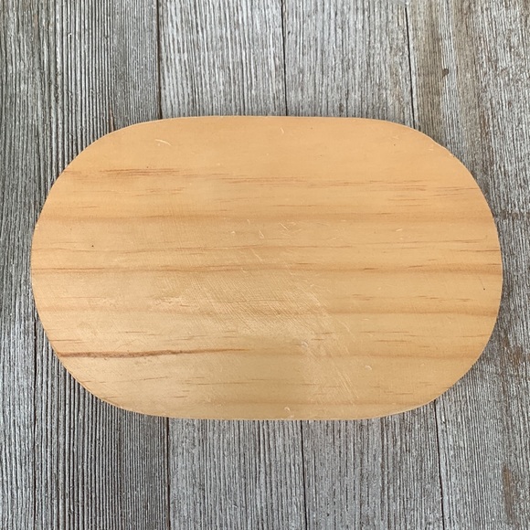 Wood nativity scene 8 piece - Picture 9 of 16